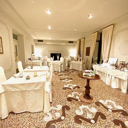 Gardesana Hotel Torri Del Benaco