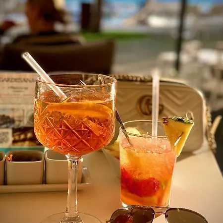 Hotel Albergo Gardesana Torri Del Benaco