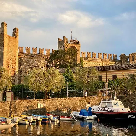Albergo Gardesana 3* Torri Del Benaco