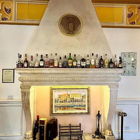Hotel Albergo Gardesana